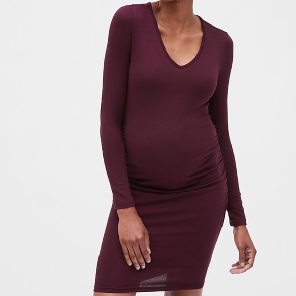 GAP Dresses & Skirts - GAP Maternity Softspun V-Neck T-Shirt Dress